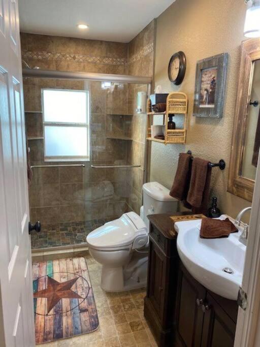 Ferienhaus Stockyards!-1 Block Away ! Cowboy Sleeps 9 Fort Worth